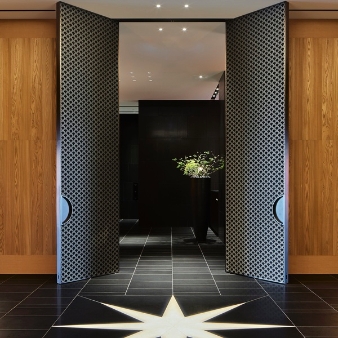 結婚式場：Exclusive Wedding Consultation for One Couple