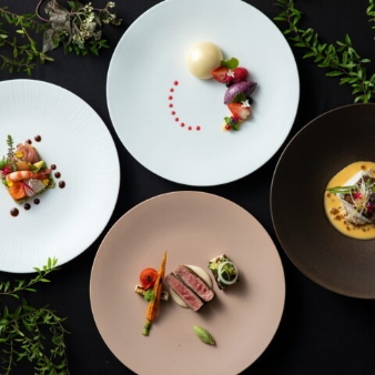 エスパシオ　ナゴヤキャッスル:【2027年6月～8月限定サマープラン】40名＊美食フレンチコースグレードアップ特典付き