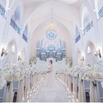 結婚式場：＼1万QUO＆MAX160万／白亜チャペル＆貸切邸宅！黒毛和牛4万試食