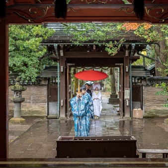 赤坂氷川神社／クチュールナオコ銀座店:【少人数婚】赤坂氷川神社挙式のあとは選べる提携会場でのご会食＊40名様プラン