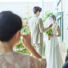 ＡＭＡＮＤＡＮ ＰＥＡＫ（アマンダンピーク）:【挙式フォトプラン】家族や親しい方に囲まれた結婚式を叶えるプラン