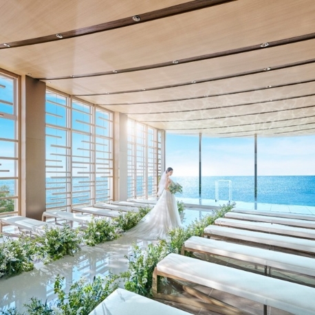 THE SURF SEASIDE TERRACE（ザ・サーフ シーサイドテラス）：＼GRAND OPEN！／挙式0円&ドレス無料*新チャペル×絶品試食*演出