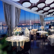 Ｔ’ＳＵＫＩ　ｓｕｒ　ｌａ　ｍｅｒ（ツキ　シュール　ラ　メール）のフェア画像