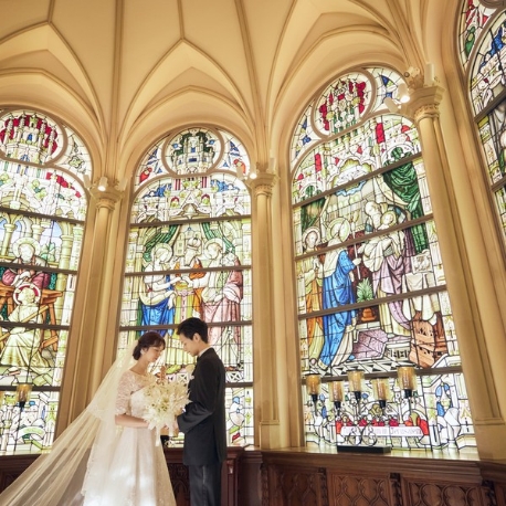 【少人数専用】Private Dining by STRINGS：大切な節目を美しく彩る*光輝くステンドグラス大聖堂×絶品試食