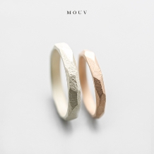 MOUV(モーブ):カクカク石目|ナチュラルな姿をリングに込めて