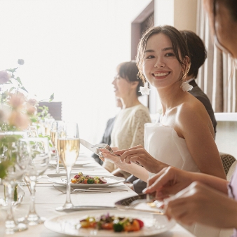 結婚式場：【2名～OK！気軽に相談◎】駅直結*料理でおもてなし×プラン相談
