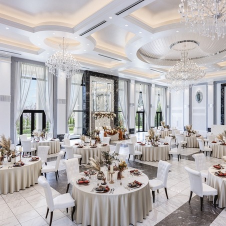 KIOKUNOMORI (記憶の森) 四季折々の景色を望む白亜の大邸宅画像 2-1