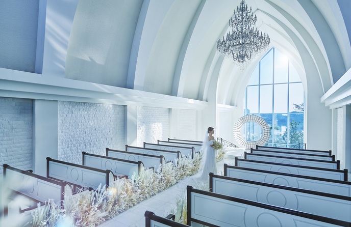 KIOKUNOMORI (記憶の森) 【1組貸切】光輝く純白のチャペルと大邸宅画像 1