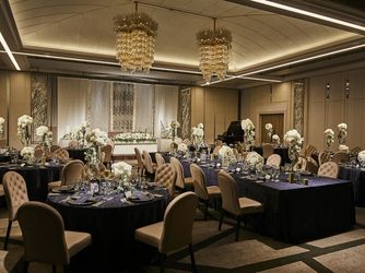 ホテル阪急インターナショナル 可憐さと高貴な印象が融合した会場「瑞鳥」画像 2-4