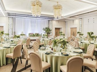 ホテル阪急インターナショナル 可憐さと高貴な印象が融合した会場「瑞鳥」画像 2-1