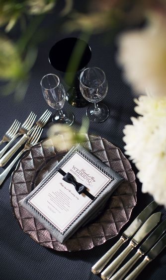 ホテル阪急インターナショナル 天井高7mにシャンデリア煌めく会場「紫苑」画像 2-1