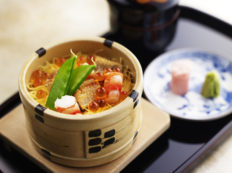 エスタシオン・デ・神戸 料理・ケーキ3画像 2-4