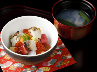 ホテルニューオータニ大阪 料理・ケーキ1画像 1-3