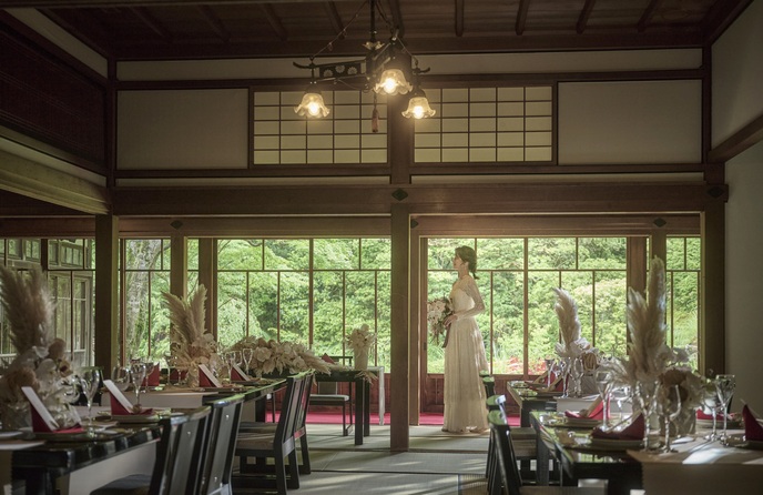 富士屋ホテル(箱根・宮ノ下) 皇室の旧御用邸『菊華荘』御座所画像 1