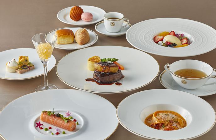 富士屋ホテル(箱根・宮ノ下) 料理・ケーキ1画像 1