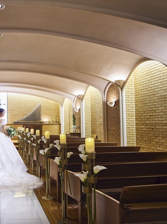 ホテルメトロポリタン エドモント チャペル(ブラウンが基調の優しく温かな雰囲気)画像 1-2