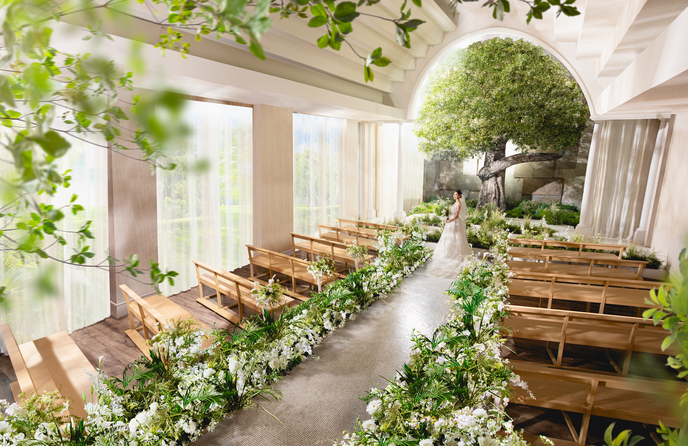 ザ コンチネンタル横浜/大さん橋 チャペル(【木の下で誓う結婚式】陽光と緑のチャペル)画像 1