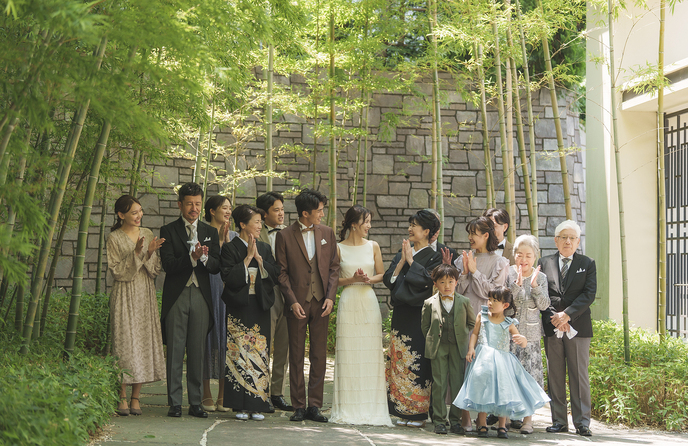 横浜迎賓館 ささやかに家族と過ごす会食ウエディング画像 1