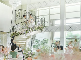 アルカンシエル luxe mariage 名古屋 チャペル(光溢れるチャペル×2025年8月*会場RENEWAL)画像 2-2