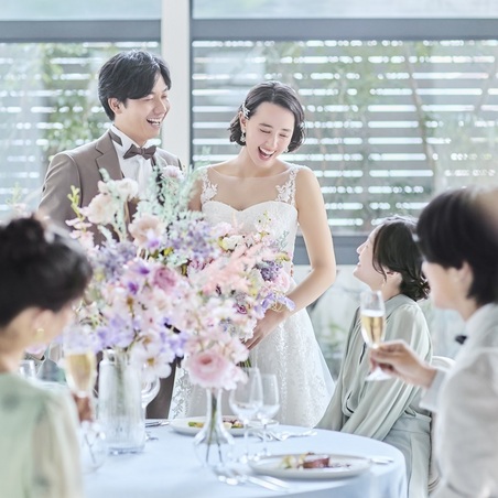アルカンシエル luxe mariage 名古屋 エクラ|らせん階段シャンデリアで魅せる画像 2-1