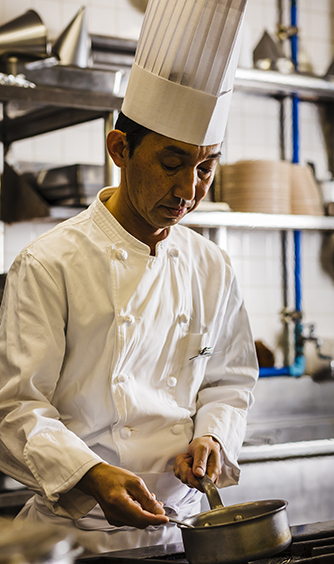 KKRホテル熊本 料理・ケーキ2画像 2-1