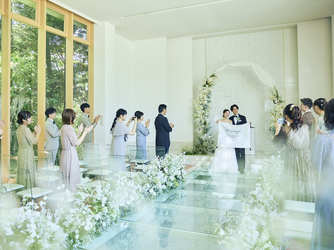 アールベルアンジェMie チャペル(両サイドが全面ガラス張り)画像 2-3