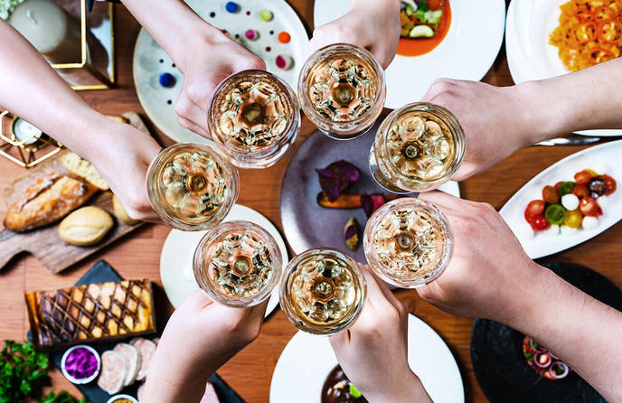 アールベルアンジェチャペル嵯峨野 貸切邸宅の少人数向け披露宴会場画像 1