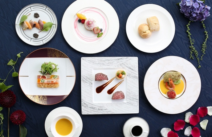 ベルクラシック函館 料理・ケーキ画像 2