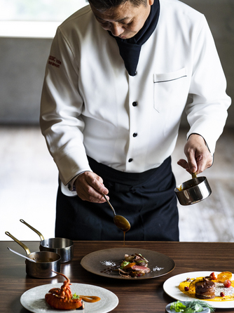 ベルクラシック神戸 料理・ケーキ1画像 1-1