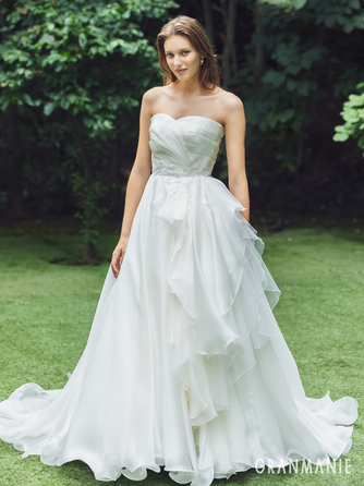 新横浜グレイスホテル/ロゼアン シャルム 衣裳2画像 2-2