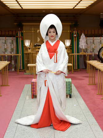 札幌ガーデンパレス 衣裳2画像 2-1