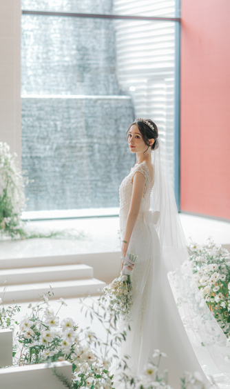 アクアリュクス チャペル(光と水がきらめくチャペル-SACRA-)画像 2-1