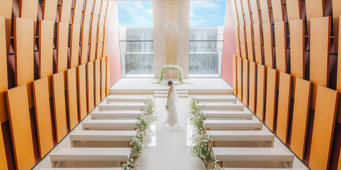 アクアリュクス チャペル(光と水がきらめくチャペル-SACRA-)画像 1