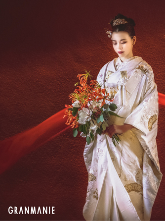 ホテルモントレエーデルホフ札幌 衣裳2画像 1-1