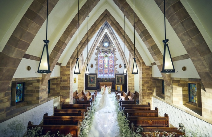 ホテルモントレ グラスミア大阪 チャペル(英国の歴史と文化が薫る趣きと開放感)画像 1