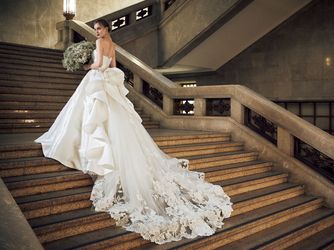 ホテルモントレ京都 衣裳画像 1-2