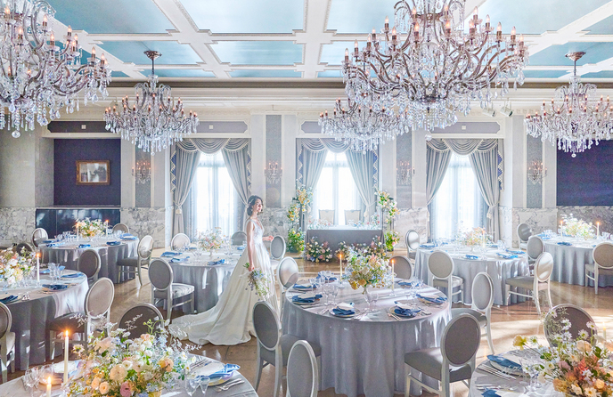 ホテルモントレ京都 光の入る空間で高級感のあるパーティー画像 1