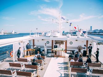 シンフォニークルーズウェディング 家族婚 プライベートデッキ付【エロイカ】画像 2-1