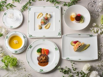 万平ホテル 料理・ケーキ1画像 2-1