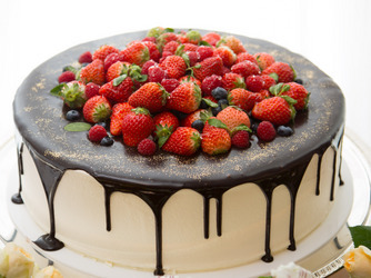 万平ホテル 料理・ケーキ2画像 1-3