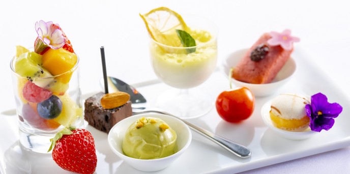 ラヴィーナ和歌山 料理・ケーキ2画像 1