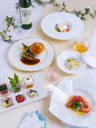 ホテルグランドヒル市ヶ谷 料理・ケーキ1画像 1-1