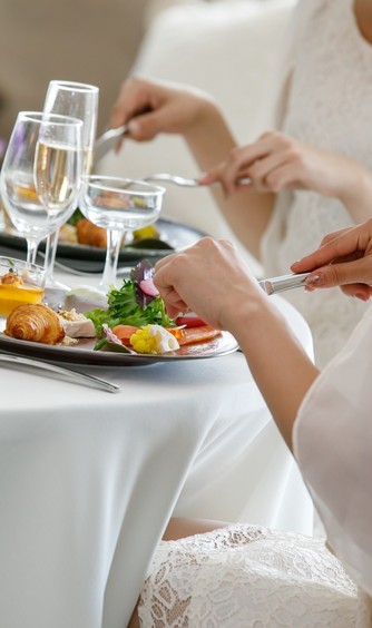 アンジェローブ ジェルネ/あいネットウエディング 料理・ケーキ2画像 1-1