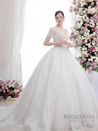 ベルナール酒田 衣裳1画像 1-2