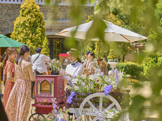 ピアザ ララ ルーチェ チャペルから続く大階段が魅力の非日常空間画像 2-2