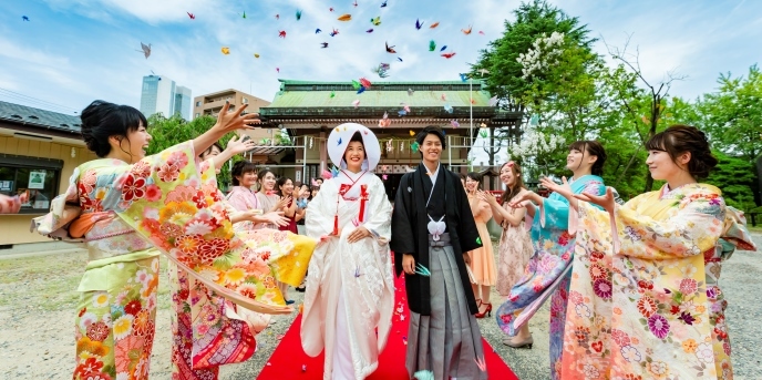 ピアザ ララ ルーチェ 衣裳2画像 1