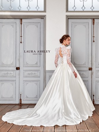 ザ・シャンカーラ 衣裳画像 1-2