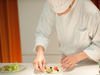 長岡ベルナール・アンジュフォンティーヌ迎賓館・料亭いまつ スタッフ画像 2-3