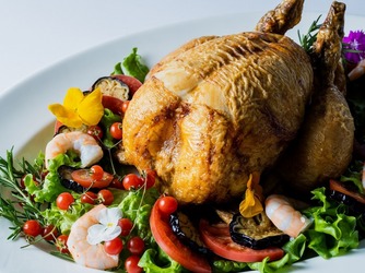 スイート ヴィラ シーンズ シェフの料理演出画像 2-2