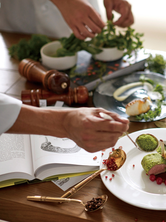 スイート ヴィラ シーンズ 料理・ケーキ画像 1-1